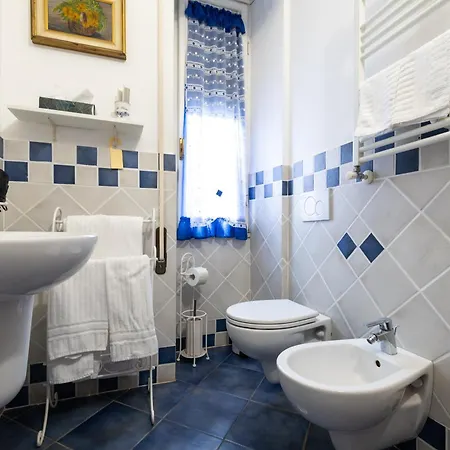 Casa Lollobrigida 4*