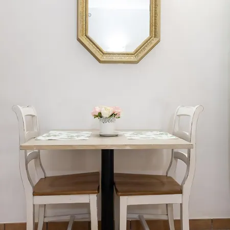 Casa Lollobrigida לינה וארוחת בוקר צ'יאמפינו