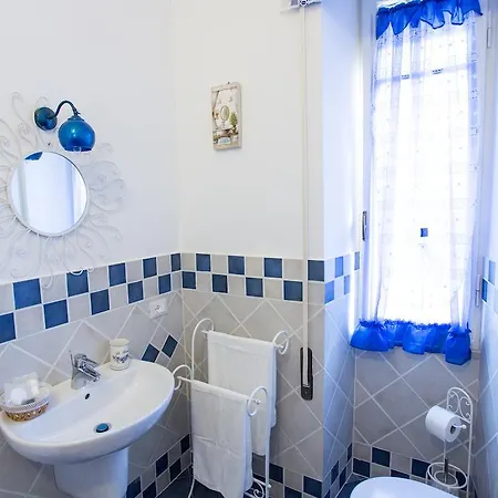 Casa Lollobrigida 4*